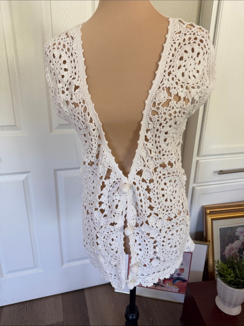 Clio White Crochet Open-Front Tunic Vest